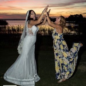 Meet your Posher, Crystal